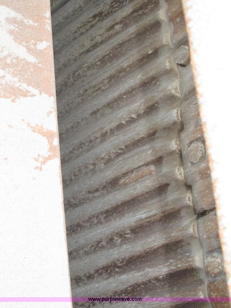 image for item H1219 WFM Eagle 10x36 jaw crusher