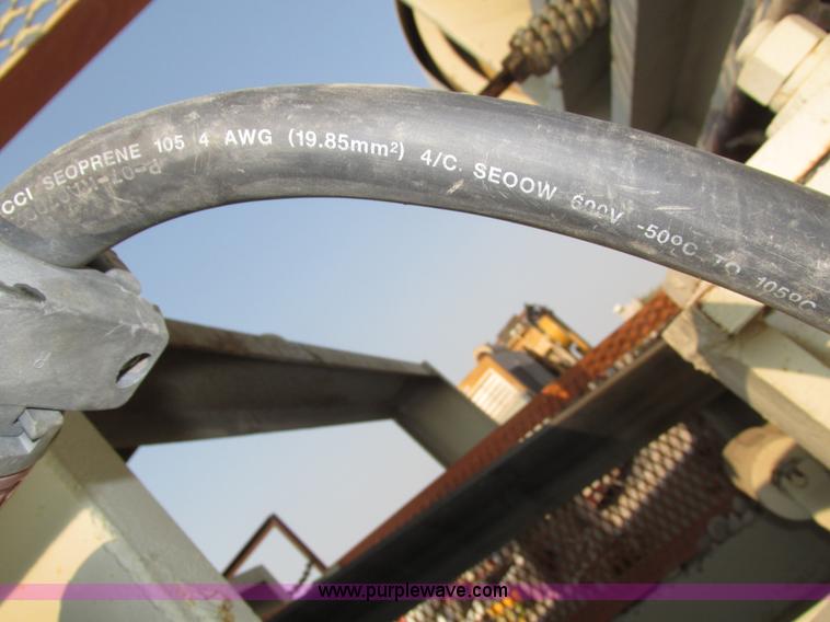 image for item H1219 WFM Eagle 10x36 jaw crusher