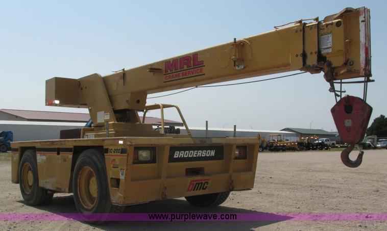 image for item H1222 1998 Broderson IC-200-2C carry deck crane