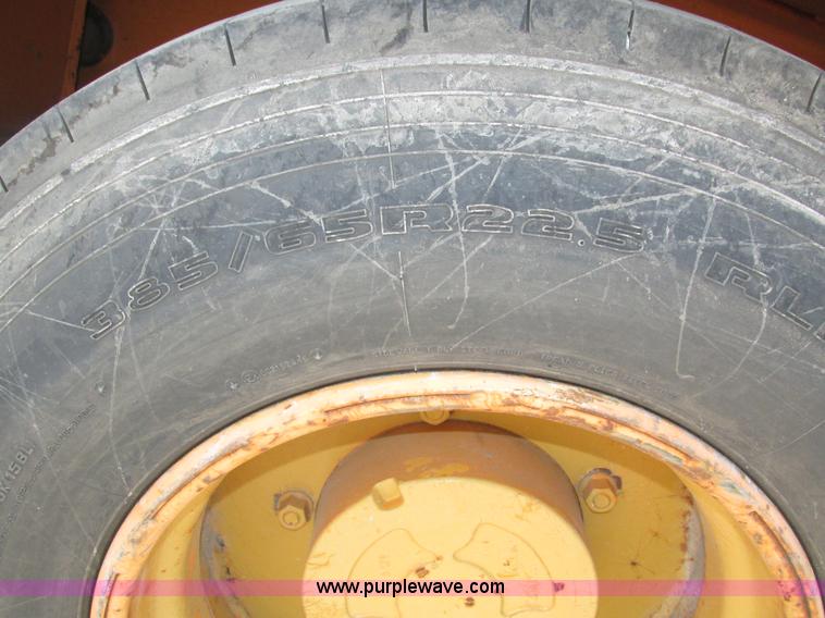 image for item H1222 1998 Broderson IC-200-2C carry deck crane