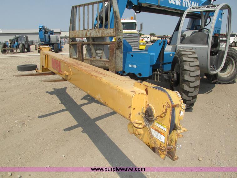 image for item H1222 1998 Broderson IC-200-2C carry deck crane