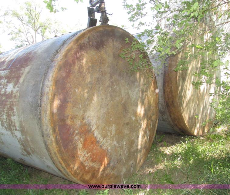 image for item H1223 (3) steel tanks