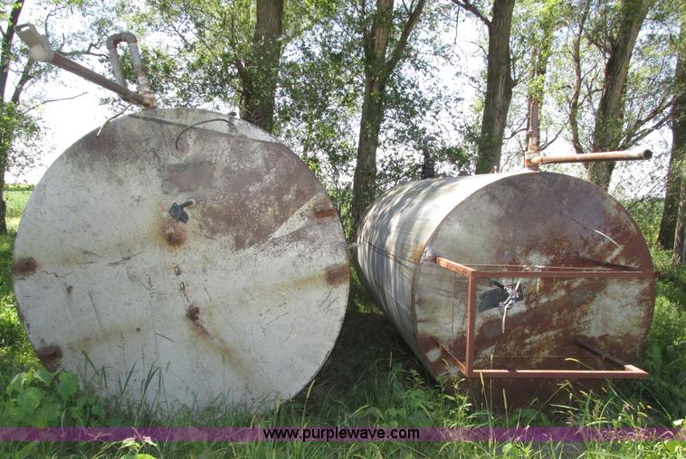 image for item H1223 (3) steel tanks