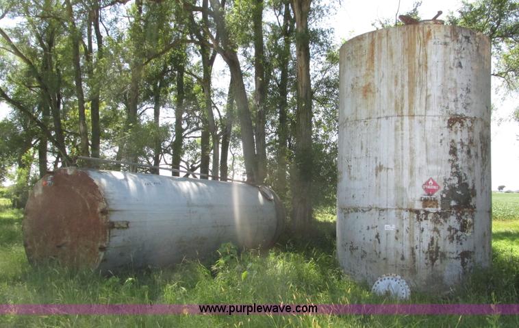 image for item H1224 (2) steel tanks