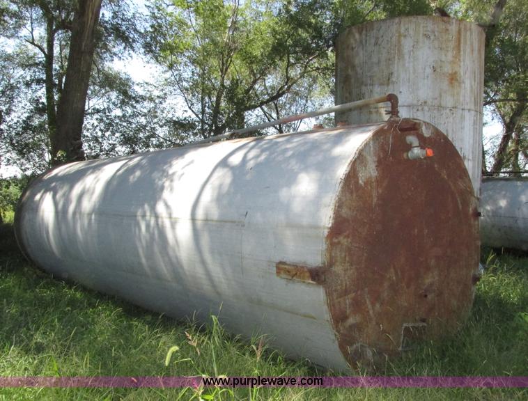 image for item H1224 (2) steel tanks