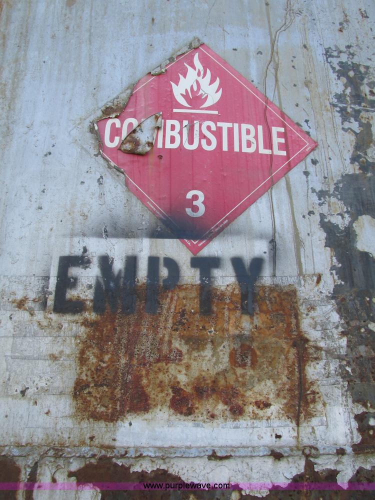 image for item H1224 (2) steel tanks