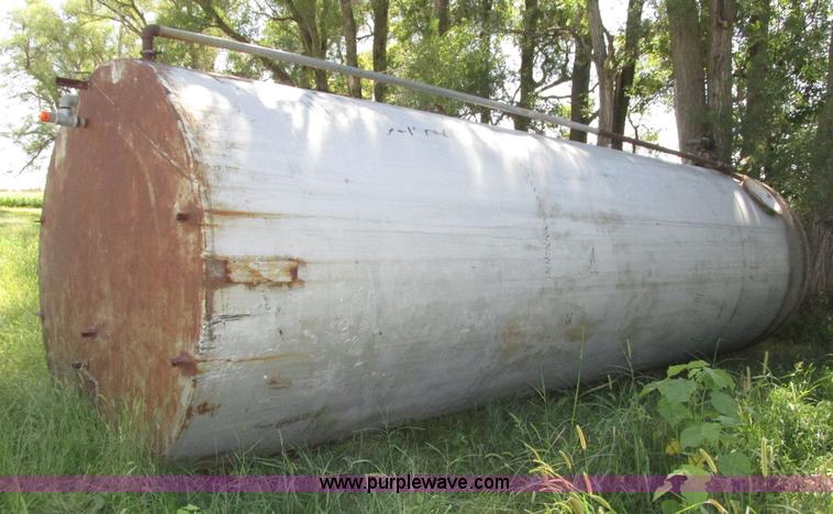 image for item H1224 (2) steel tanks