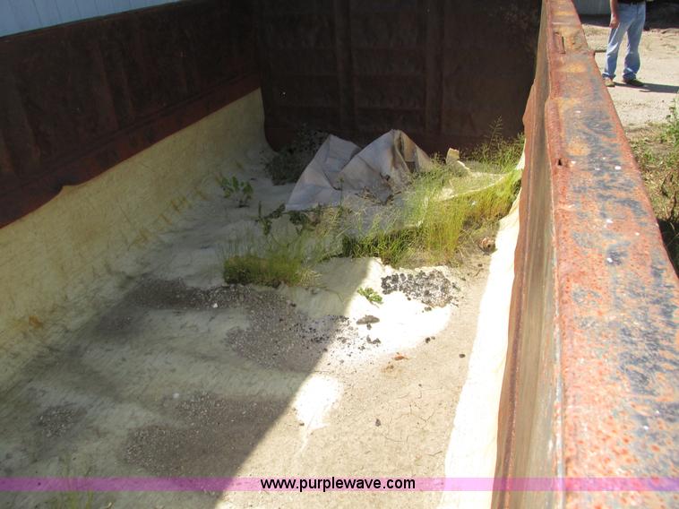 image for item H1229 Ox Bodies 16FT.18-21YD Dump truck body