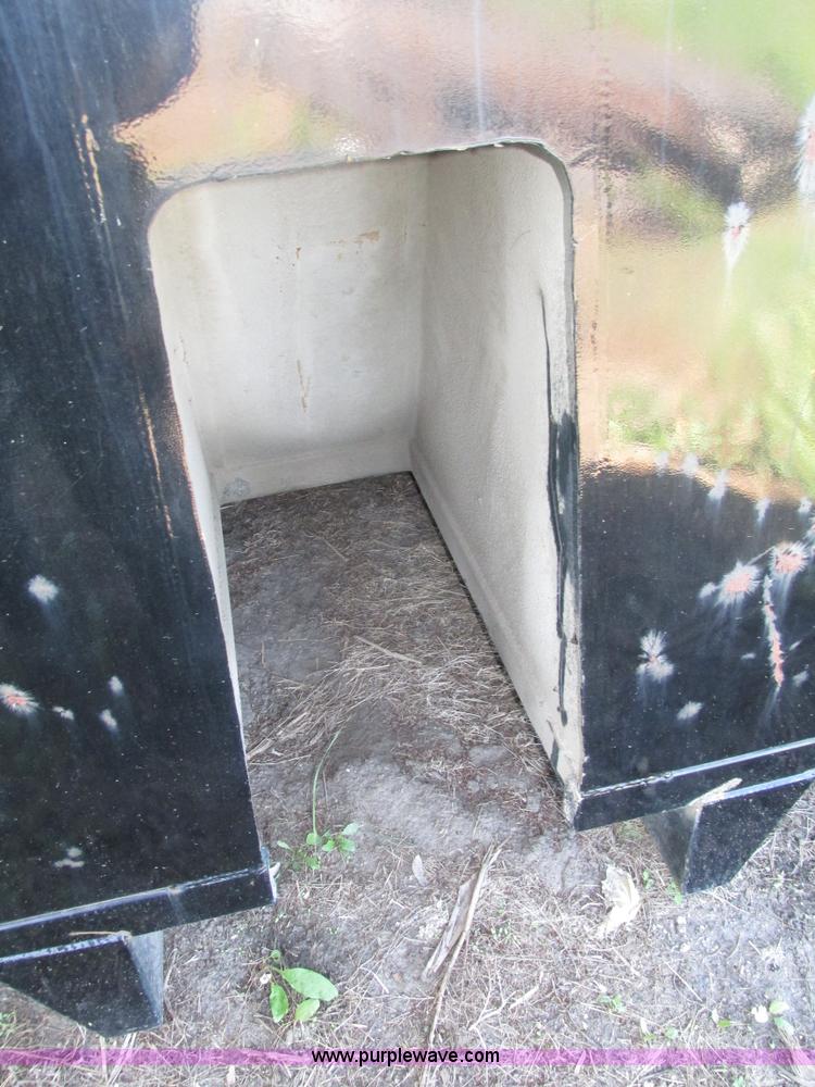 image for item H1229 Ox Bodies 16FT.18-21YD Dump truck body