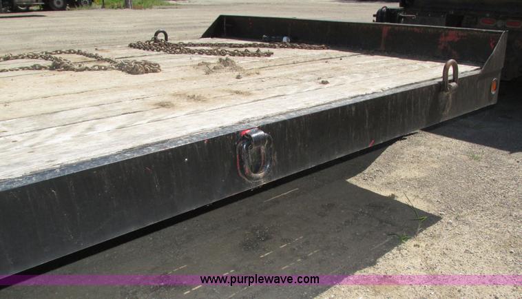 image for item H1230 2001 Load King 122LT 24'L equipment trailer