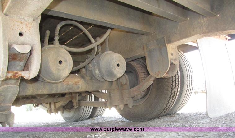 image for item H1230 2001 Load King 122LT 24'L equipment trailer