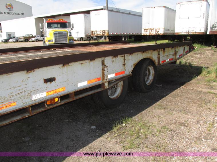 image for item H4502 1997 Landoll tilt deck trailer