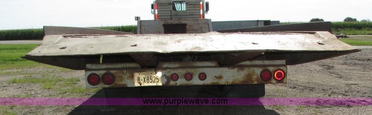 image for item H4502 1997 Landoll tilt deck trailer