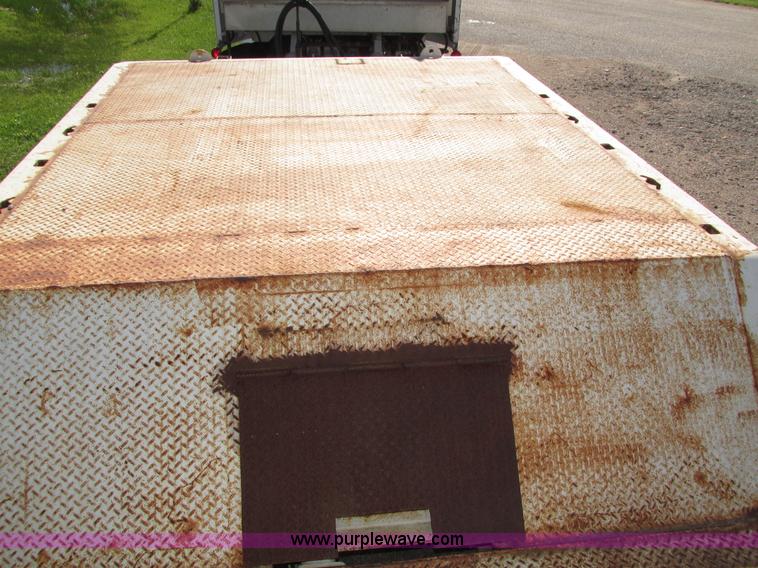 image for item H4502 1997 Landoll tilt deck trailer