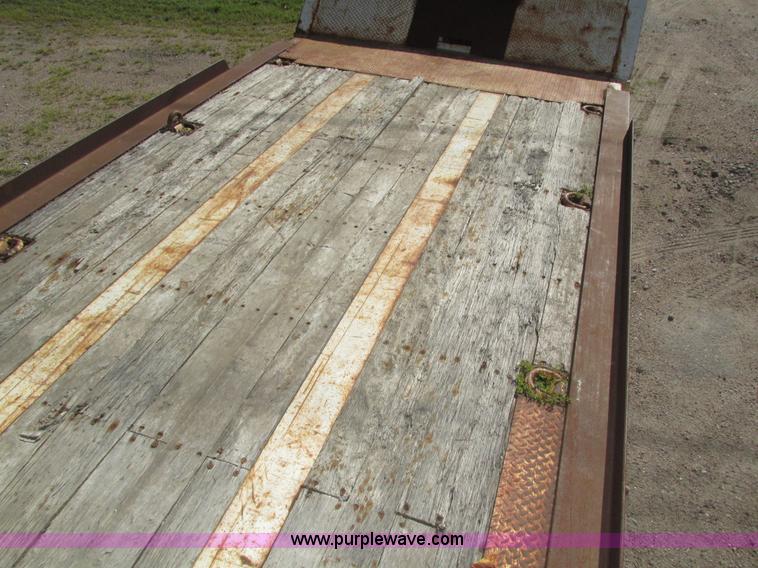 image for item H4502 1997 Landoll tilt deck trailer