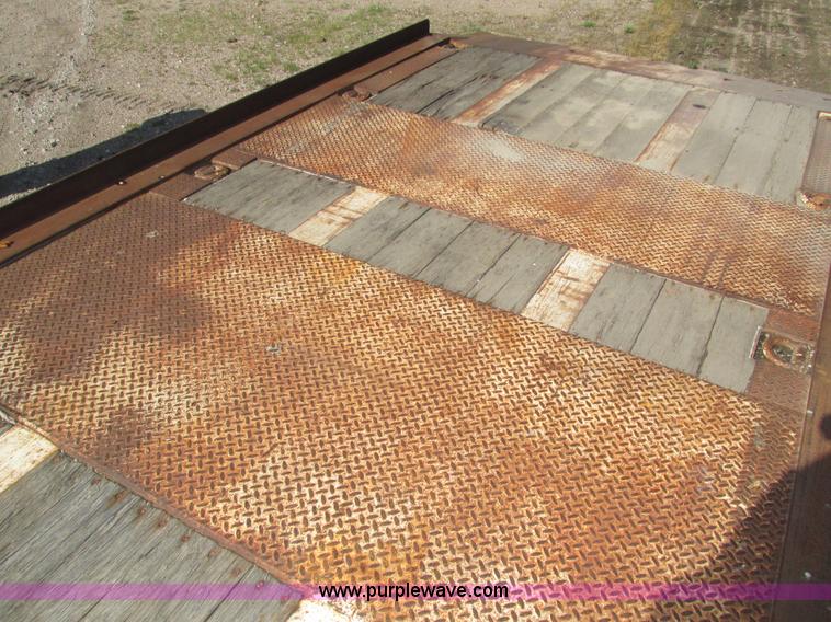 image for item H4502 1997 Landoll tilt deck trailer