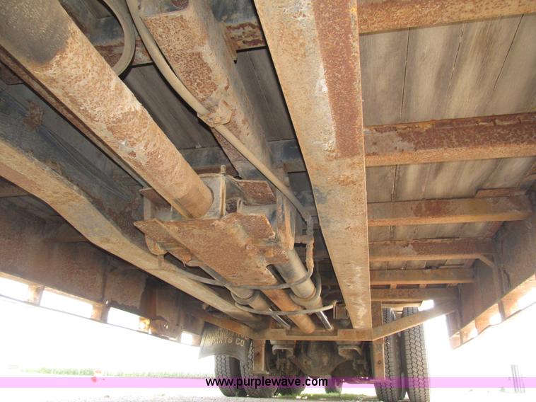 image for item H4502 1997 Landoll tilt deck trailer