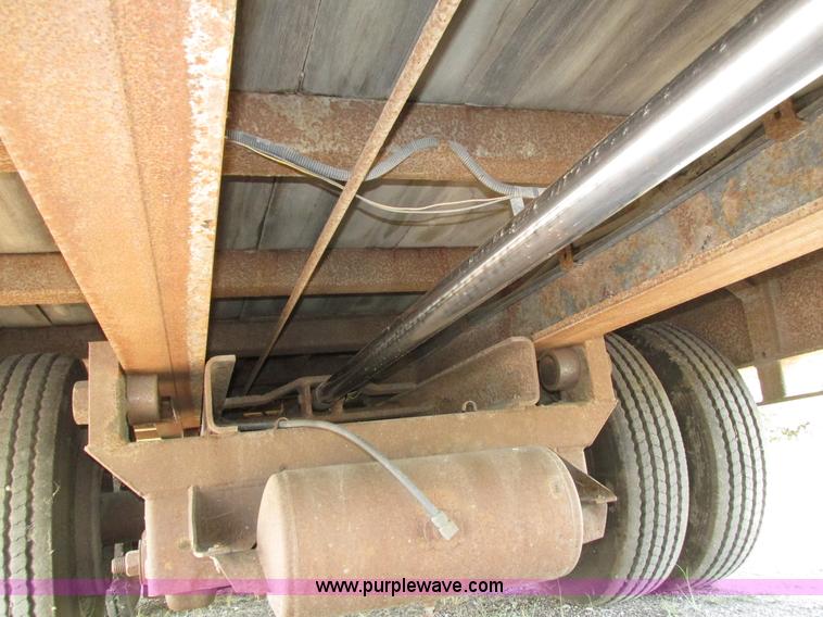 image for item H4502 1997 Landoll tilt deck trailer