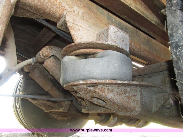 image for item H4502 1997 Landoll tilt deck trailer