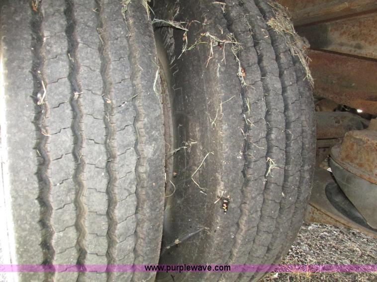 image for item H4502 1997 Landoll tilt deck trailer