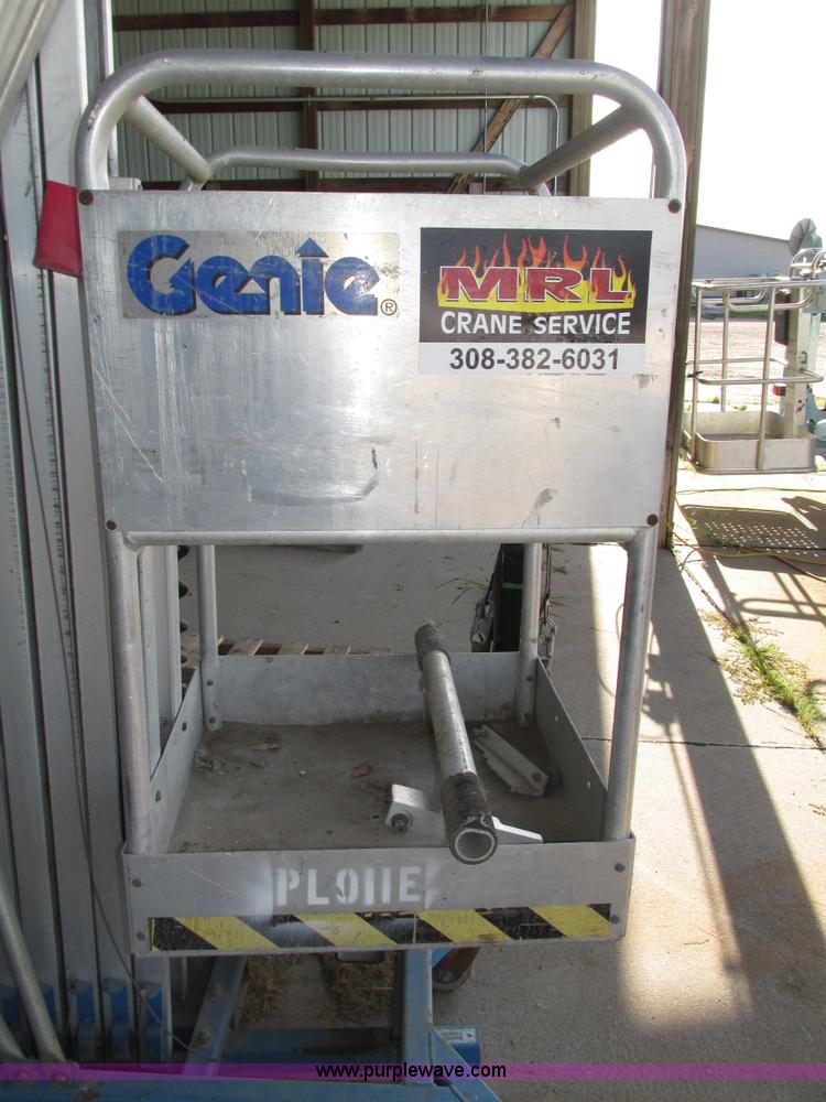 image for item H4504 Genie 30 AWP vertical lift