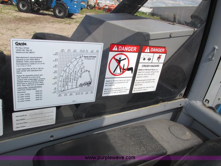 image for item H4507 2007 Genie GTH844 telehandler