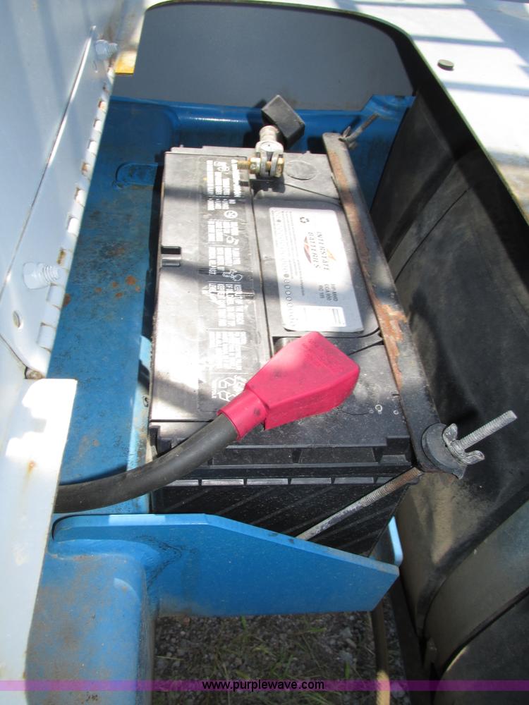 image for item H4507 2007 Genie GTH844 telehandler