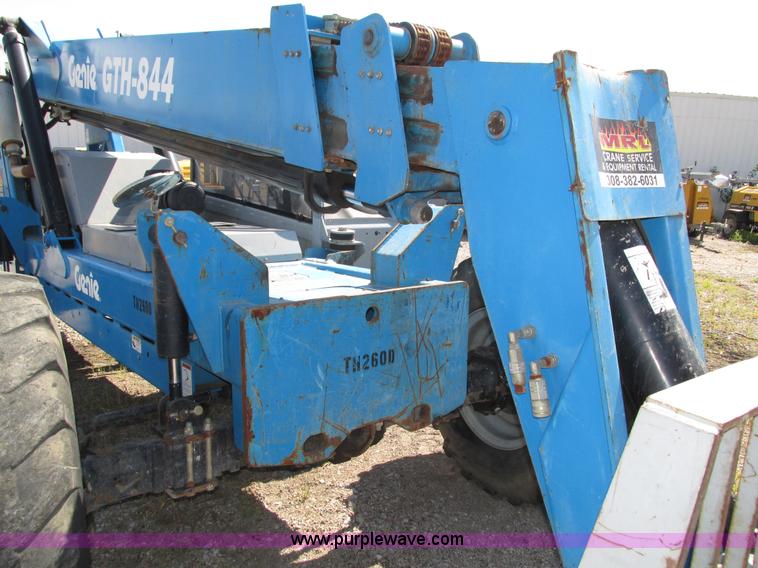 image for item H4507 2007 Genie GTH844 telehandler