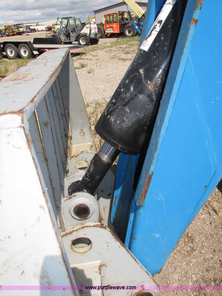 image for item H4507 2007 Genie GTH844 telehandler