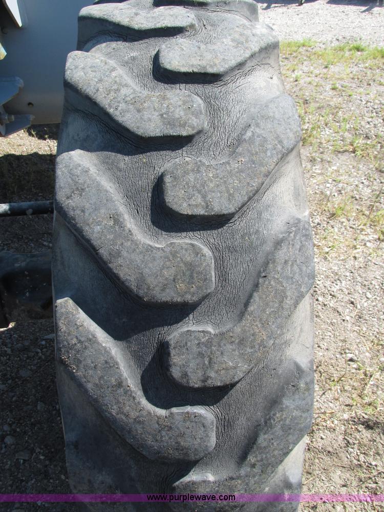 image for item H4507 2007 Genie GTH844 telehandler