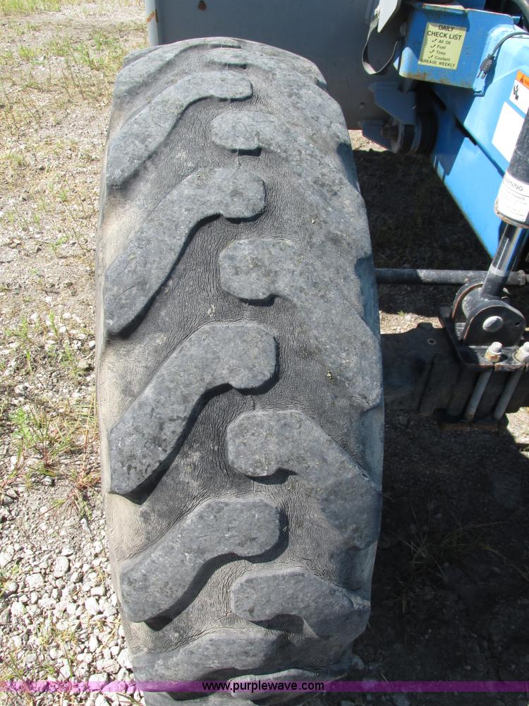 image for item H4507 2007 Genie GTH844 telehandler