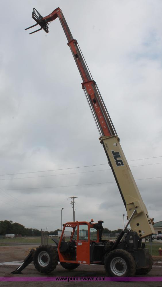 image for item H8137 2005 JLG G10-55A telehandler