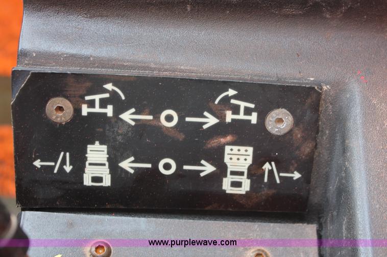 image for item H8137 2005 JLG G10-55A telehandler