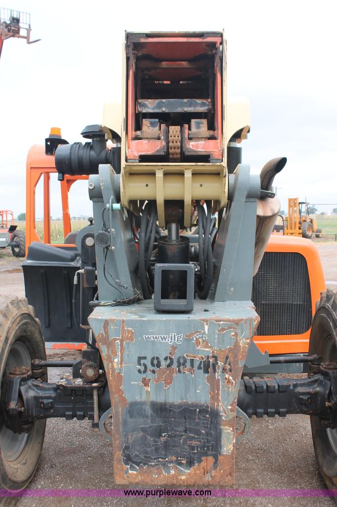 image for item H8137 2005 JLG G10-55A telehandler