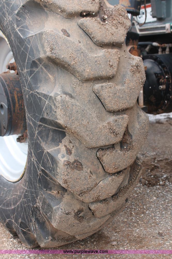 image for item H8137 2005 JLG G10-55A telehandler