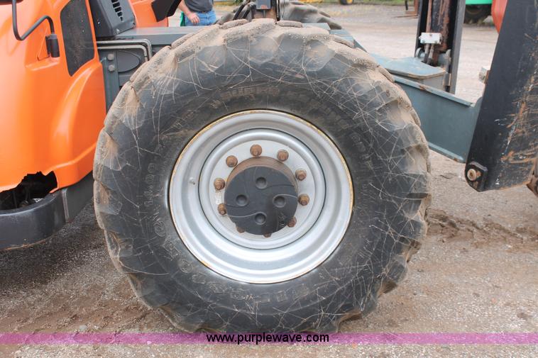 image for item H8137 2005 JLG G10-55A telehandler
