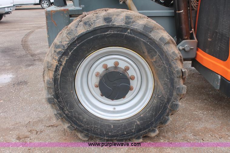 image for item H8137 2005 JLG G10-55A telehandler