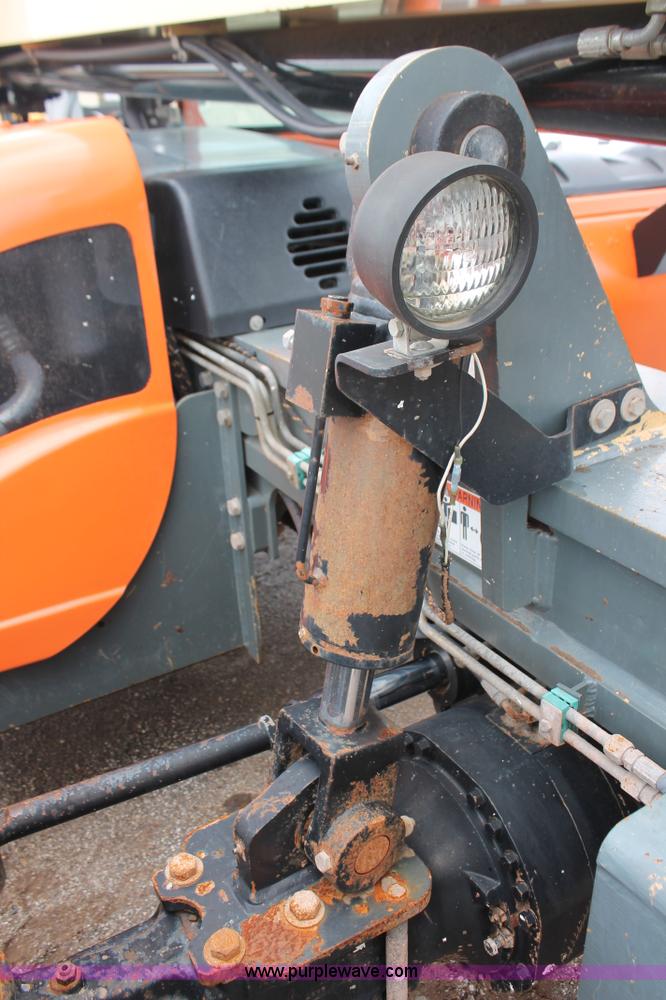 image for item H8137 2005 JLG G10-55A telehandler