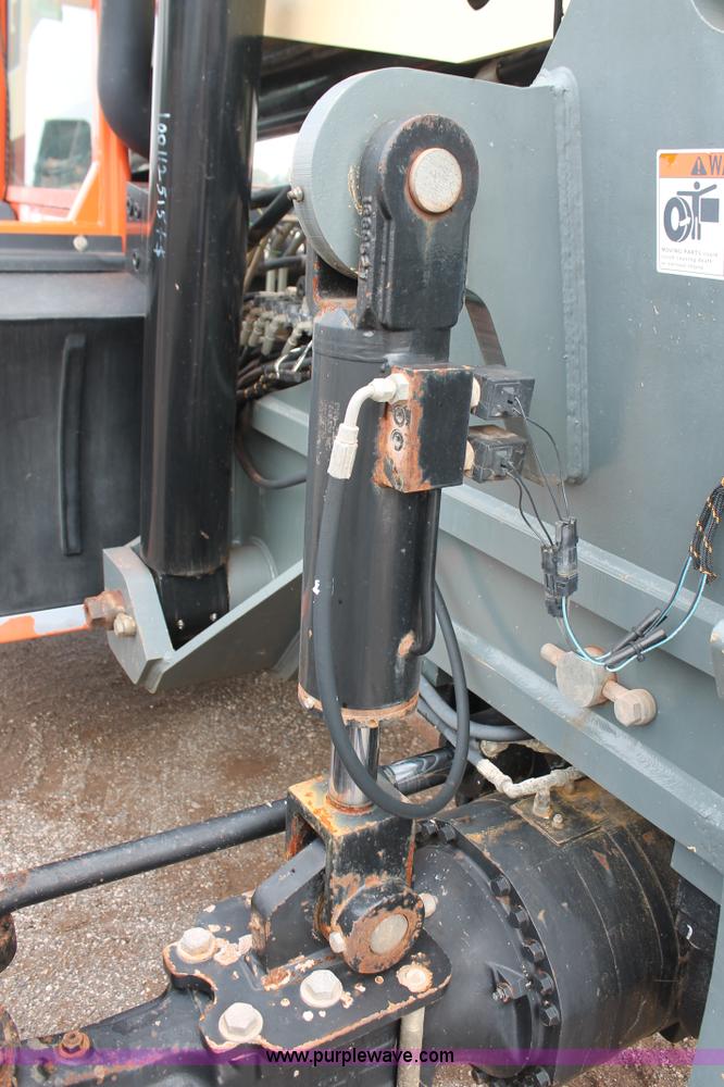 image for item H8137 2005 JLG G10-55A telehandler