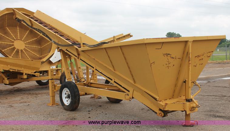 image for item H8138 Fecon Orbit screen