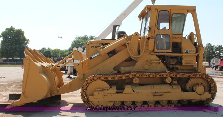 image for item H8144 1978 Caterpillar 983 track loader