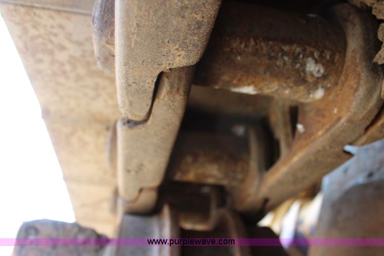 image for item J3515 1969 Caterpillar 977K track loader