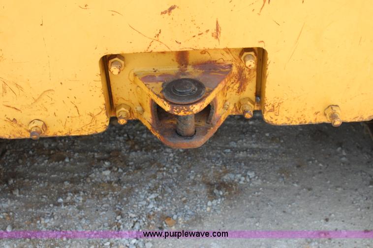 image for item J3515 1969 Caterpillar 977K track loader