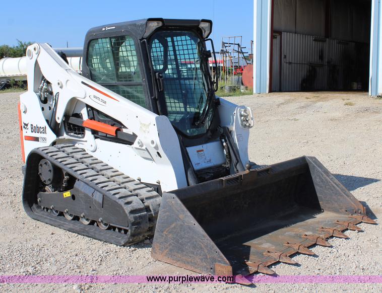 image for item J3669 2011 Bobcat T650 skid steer