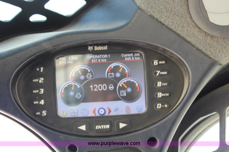 image for item J3669 2011 Bobcat T650 skid steer