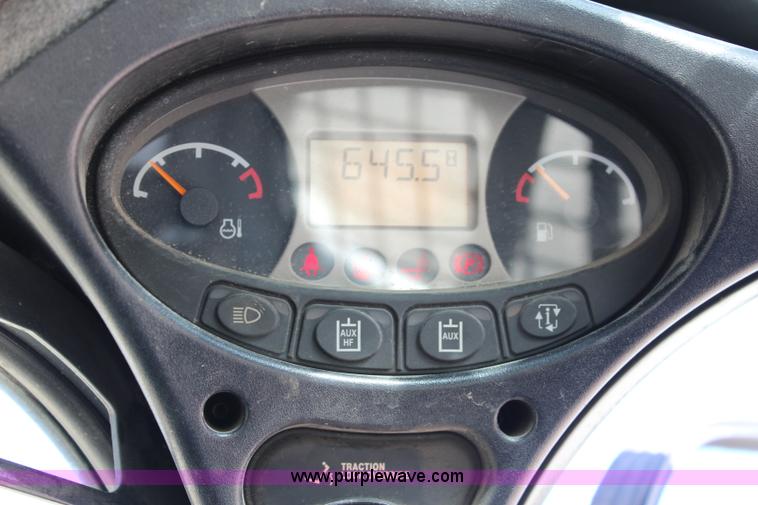 image for item J3669 2011 Bobcat T650 skid steer