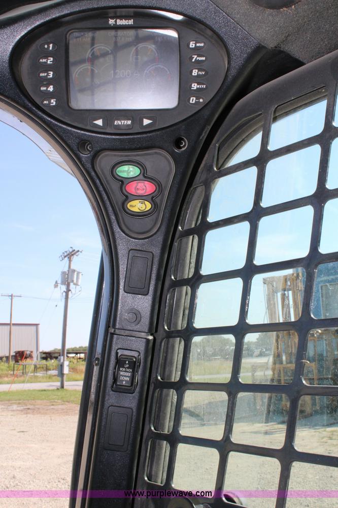 image for item J3669 2011 Bobcat T650 skid steer