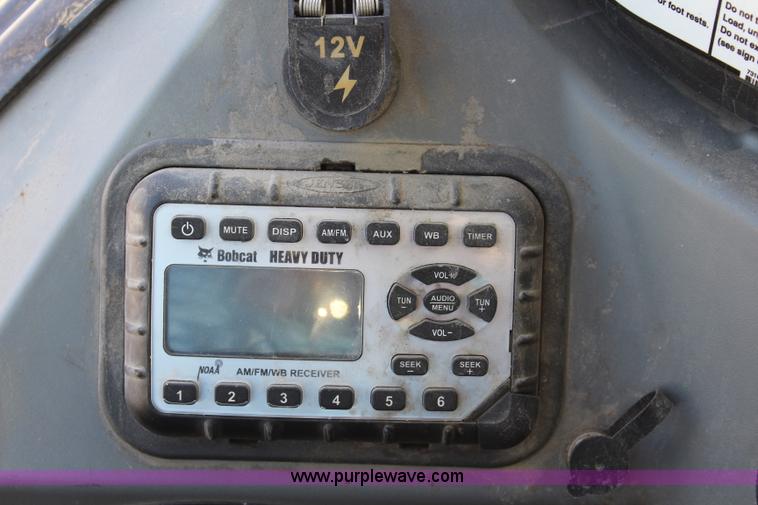 image for item J3669 2011 Bobcat T650 skid steer