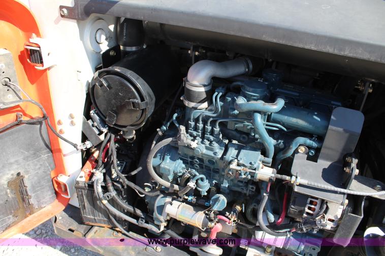 image for item J3669 2011 Bobcat T650 skid steer