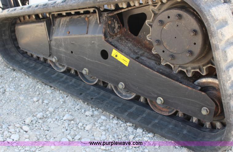 image for item J3669 2011 Bobcat T650 skid steer